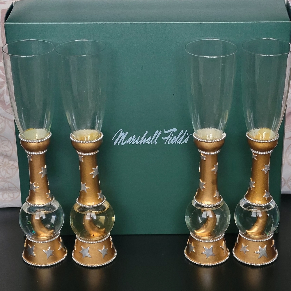 Marshall Fields Snow Globe Champagne Moon & Stars Flute Glasses ~ Rare Find~